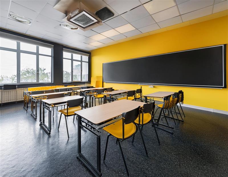https://compass.khaitanco.com/sites/default/files/assets/blogs/blurred-school-classroom-blurrred-background.jpg